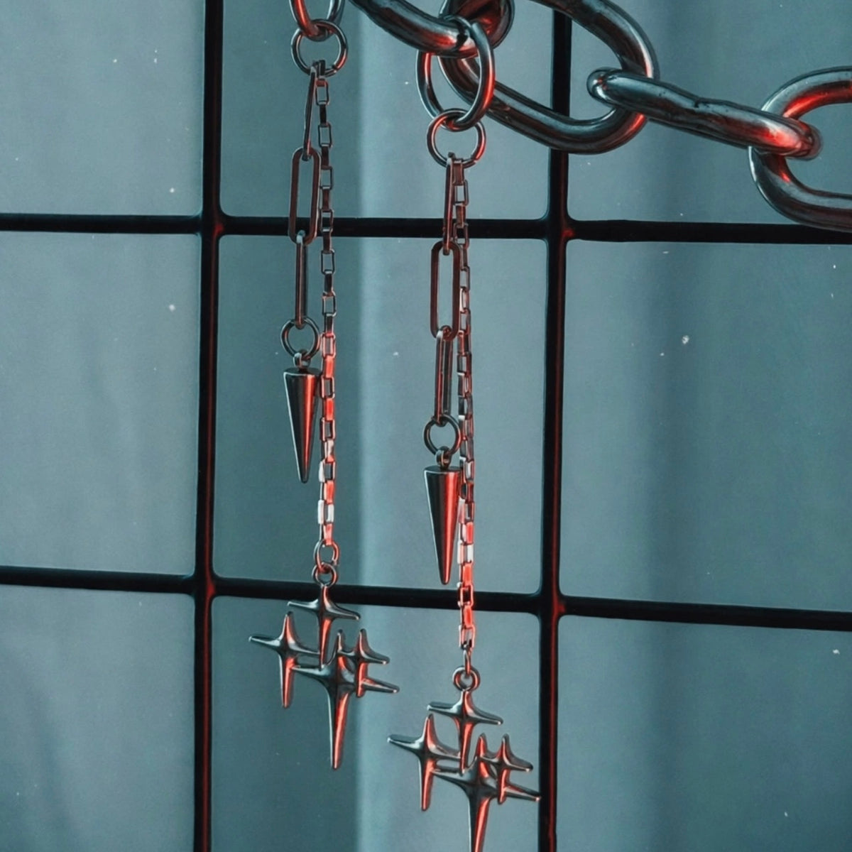 Starstruck Sinner Earrings